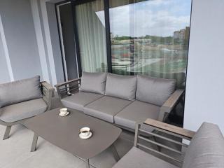 Luxury Apartment with Terrace - 6