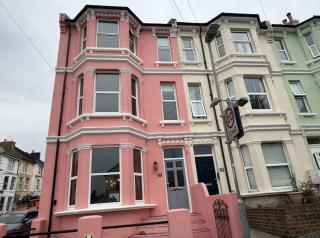 Vibrant Sea View Victorian House Near the Old Town - 6
