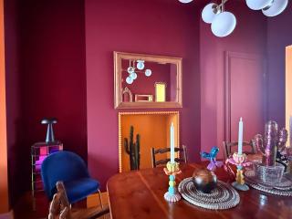 Vibrant Sea View Victorian House Near the Old Town - 5