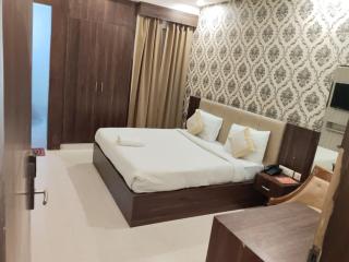 Hotel Renbo palaca - 0