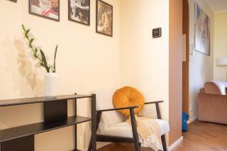 Elegant suite near the subway, fast Wi-Fi and AC - 7
