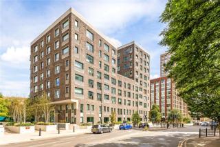 Luxury, Modern, & Artsy Apartment by Canary Wharf - 1