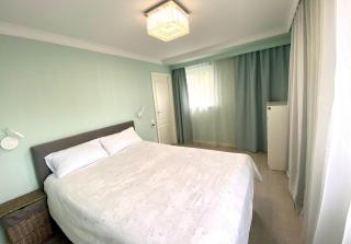 Best location! Park, Casino, Theatre! - 9