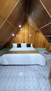 Accomoon River Side Cottages - 1