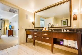 KBM Resorts Spacious Ocean View 4-Bedroom Honua Kai Collection Multi Unit Listing Same Floor 2 Free Rental Cars HKH-50437 - 2