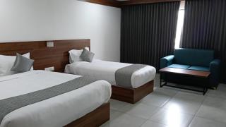 Georjoys Hotels & Resorts - 8