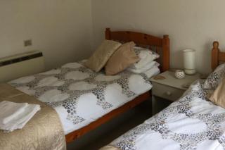 Cottage - Sleeps 4 - Pets Ok - Garden - Parking - 5