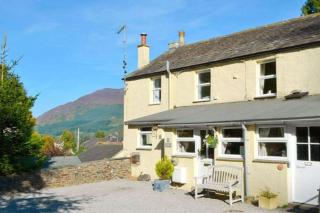 Cottage - Sleeps 4 - Pets Ok - Garden - Parking - 1