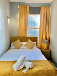 Lovely Apartment by Meadows 5 - 1