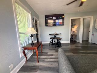 Iguana Updated Home By Large Imperial River 1 Mi to Beach - 8