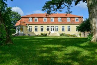 Historic Manor House At Lake Krewitz - 9