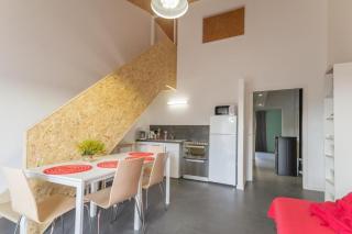 GITES DE LA GARE - 8