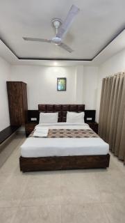 Hotel Krishnas Near Golden Temple - 6