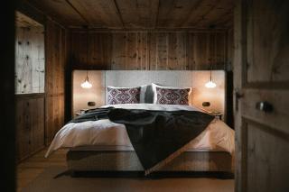 Historic Alpine Lodge In The Heart Of South Tyrol - 2