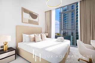 LUX The Burj Khalifa Lagoon View Suite 4 - 6