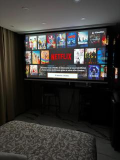 L'Écrin Secret Romantic Love Room & Private Spa - 1