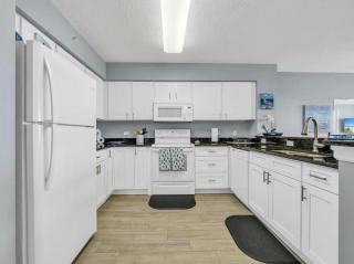 Book Me Baby! Sunset Dreams at Pelican Beach - 7