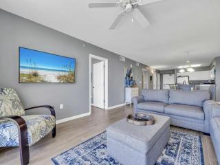 Book Me Baby! Sunset Dreams at Pelican Beach - 4