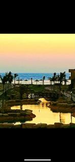 شاليه ارضي غرفتين و2 تواليت لاجولي العين السخنه عائلات فقط - 5