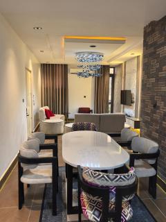 Tnmax Luxury Home Abuja - 4