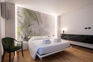 Ponte Rosso Modern by MMega - 1