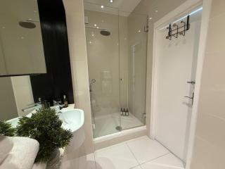 Modern and Spacious Flat in Kings Cross - 6