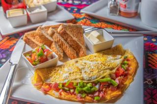 Coco Beach Resort - 8