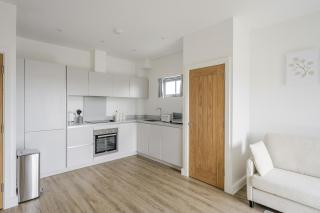 Modern apartment in Chelmsford city Long Stays Welcome - 4