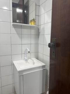 kit na Asa Norte próx do Estádio de Futebol e Brasília Shopping - 1