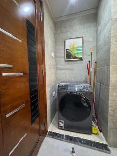 Luxurious apartment in Sheikh Zayed City - 5