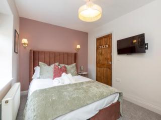 Pass the Keys Foxglove Cottage – Cosy Countryside Retreat - 9
