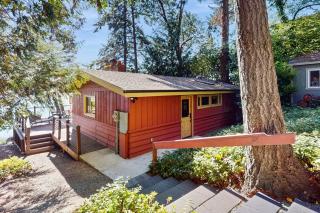 Hale Passage Beach House - 8