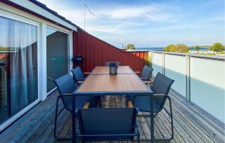 Gorgeous Apartment In Köpingsvik With Wifi - 0