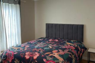 4 Bedroom House in Newry Central - 9