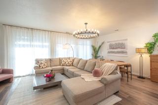 Amara Villa-Heated Pool and Spa, Game Room, Fire Pit, BBQ - 0