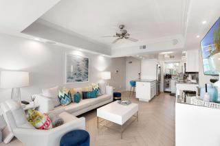 1706 South Admiralty House - 4