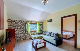 APARTMAN DJONI 2 by Villas Guide - 1