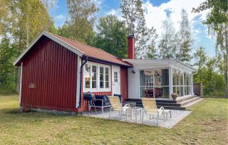 3 Bedroom Beautiful Home In Vissefjärda - 9