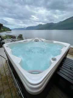 Luxury By The Fjord In Ranvik - 6