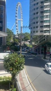 Seu refúgio em BC, alguns passos da roda gigante! - 3