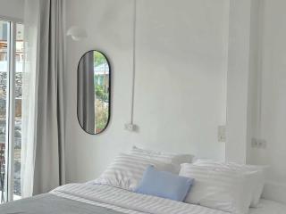 Beluga koh Sichang - 3