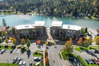 Rockin' on the River - 6