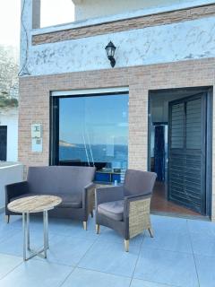 "Seaside Studio with Stunning Views in Belyounech - 9