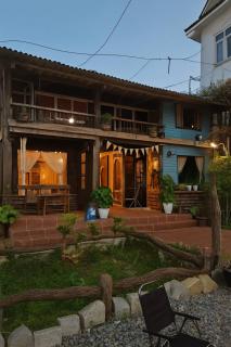 Ri's Garden Homestay - Nhà gỗ bên sườn đồi - 7