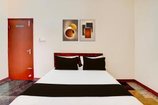 SPOT ON Sj Comforts Boarding And Lodging - 2