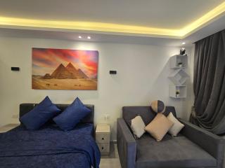 El Hambra Compound - 7