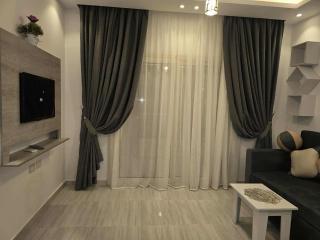 El Hambra Compound - 2