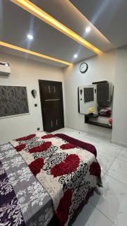 Eiffel view Apartment in Bahria Lahore - 7