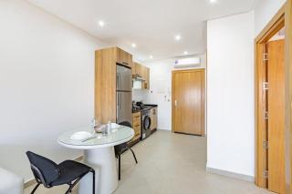 Escapade intime en ville rouge - 8