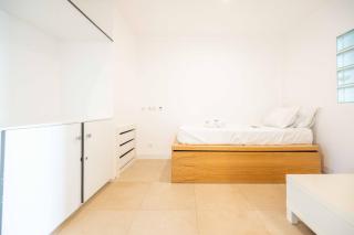 White Golden Apartment - Swimming Pools & Beach access included - 6